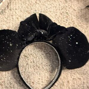 Elegant Black Glitter Headband